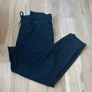 Men's Reigning Champ Black Jogger Pants. Size Large